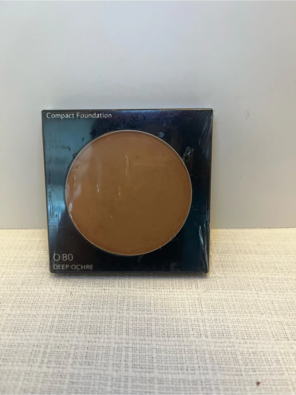 Shiseido Compact Foundation refill O80 Deep Ochre. NWT